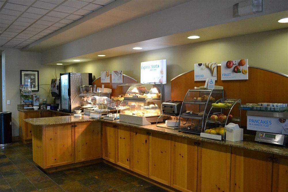 Holiday Inn Express & Suites Bozeman West By Ihg Bagian luar foto