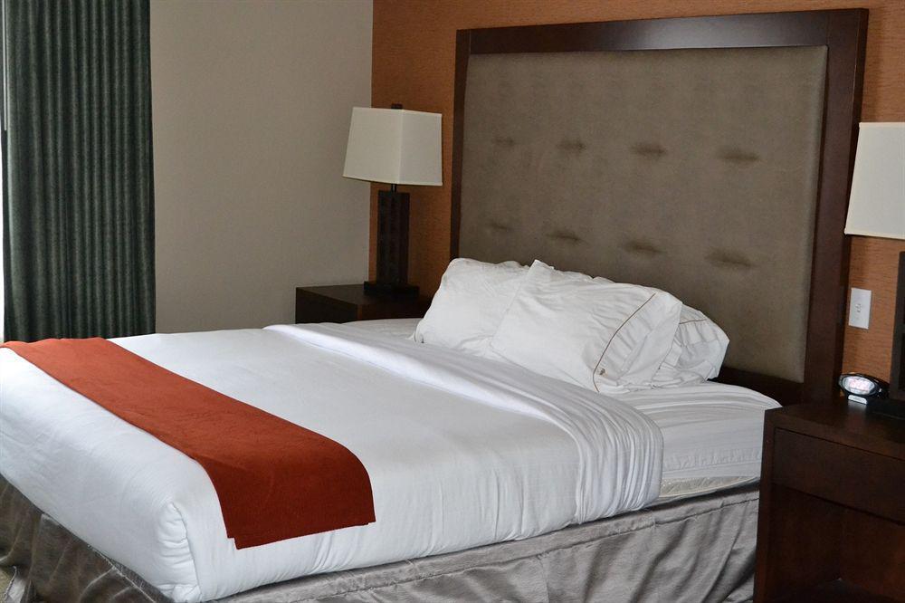 Holiday Inn Express & Suites Bozeman West By Ihg Bagian luar foto